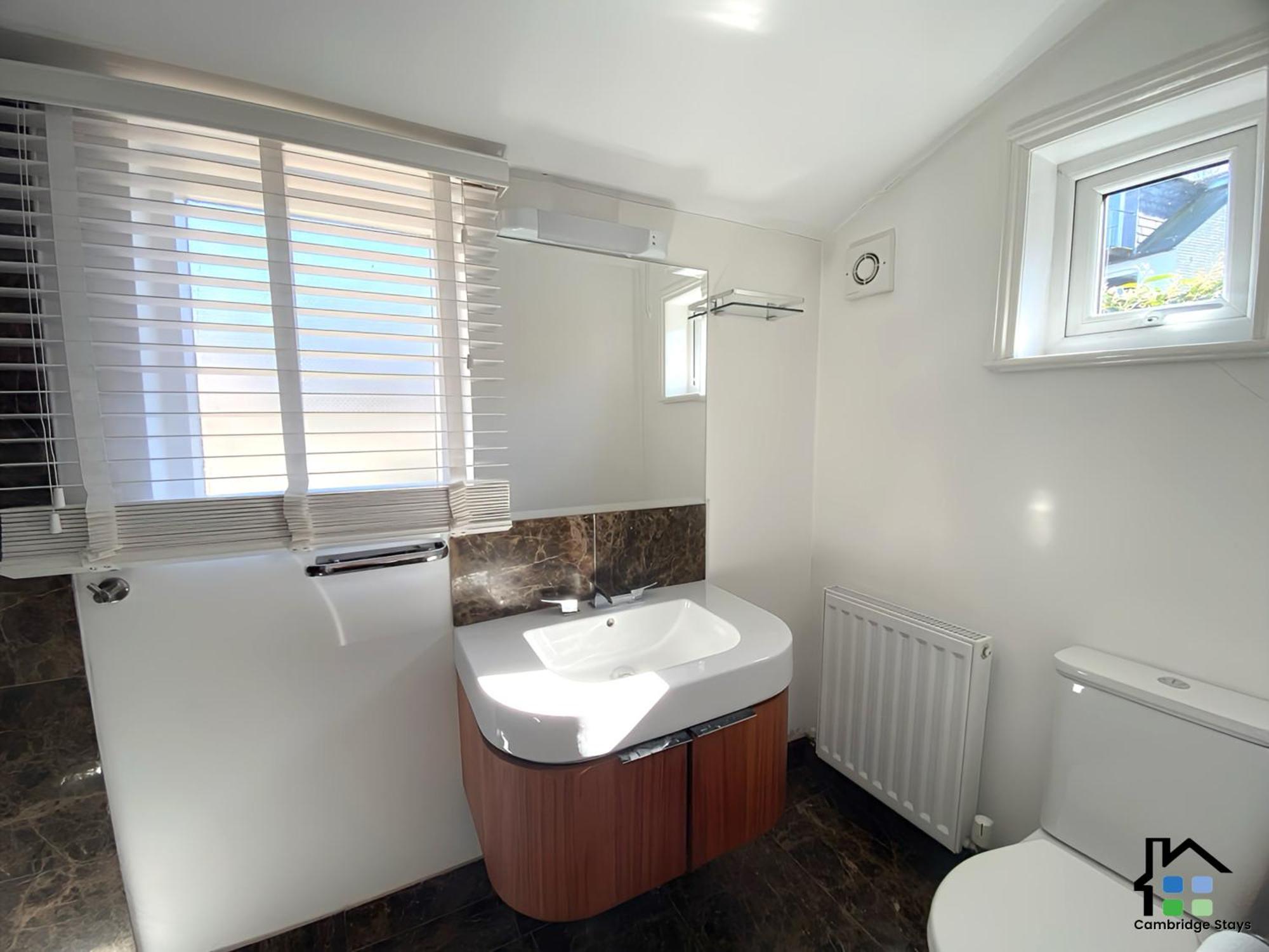 Cambridge Stays 3Br House, Easy Walk To City Center, 2 Showers, Garden, 2 Free Parking Spaces Exteriér fotografie